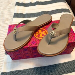 Tory Burch Beige Sandals with Gold Emblem